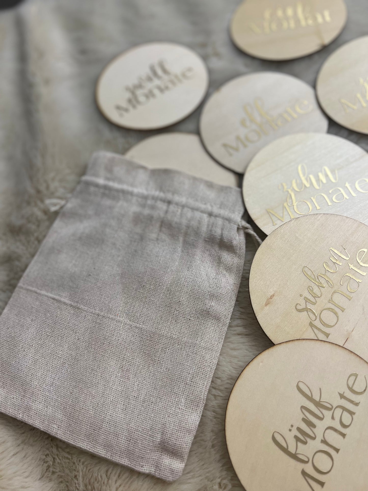 Meilensteinkarten für Babys erstes Jahr - Holz (personalisiert)